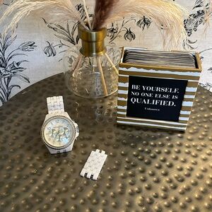 Michael Kors Chronograph White Crystal Bezel Ladies watch